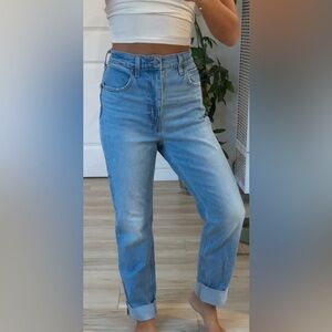 Classic Blue Women's Levi’s Jeans